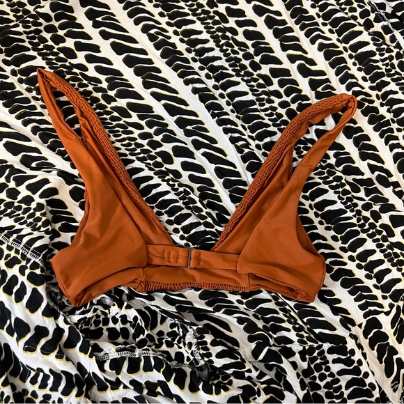 cutest kini top - Picture 2 of 2